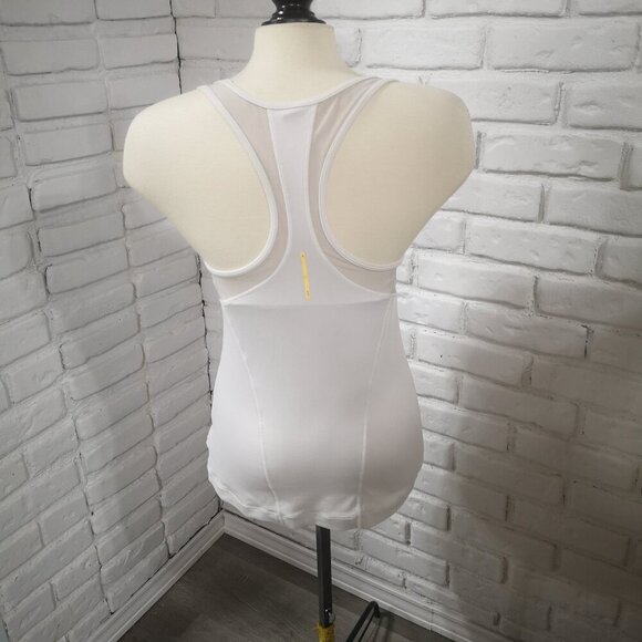 Lole Ladies Size Medium Cream Racer Back Fitted Athletic Top - Picture 2 of 11